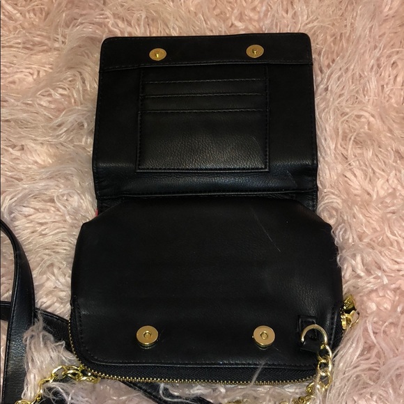 Steve Madden Crossbody Bag - Picture 4 of 11
